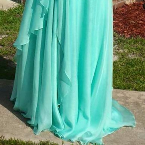 Prom Dress - Picture 4 of 4